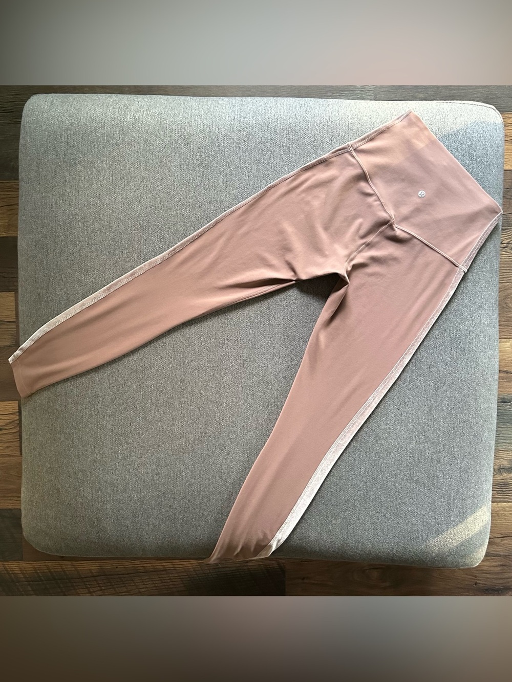 Lululemon Align Super High Waist Velvet Leggings in Spanish Oak Size 6 - Picture 4 of 8